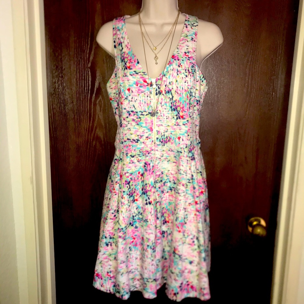 🌈 Guess Daisy Abstract Dress